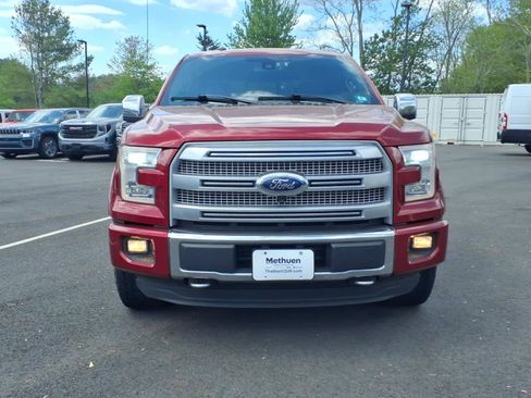 Used 2016 Ford F150 Platinum w/ Equipment Group 701A Luxury AWD/4WD image 2
