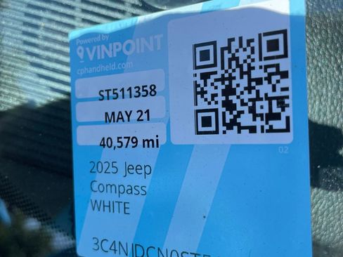Used 2025 Jeep Compass Limited AWD/4WD image 26