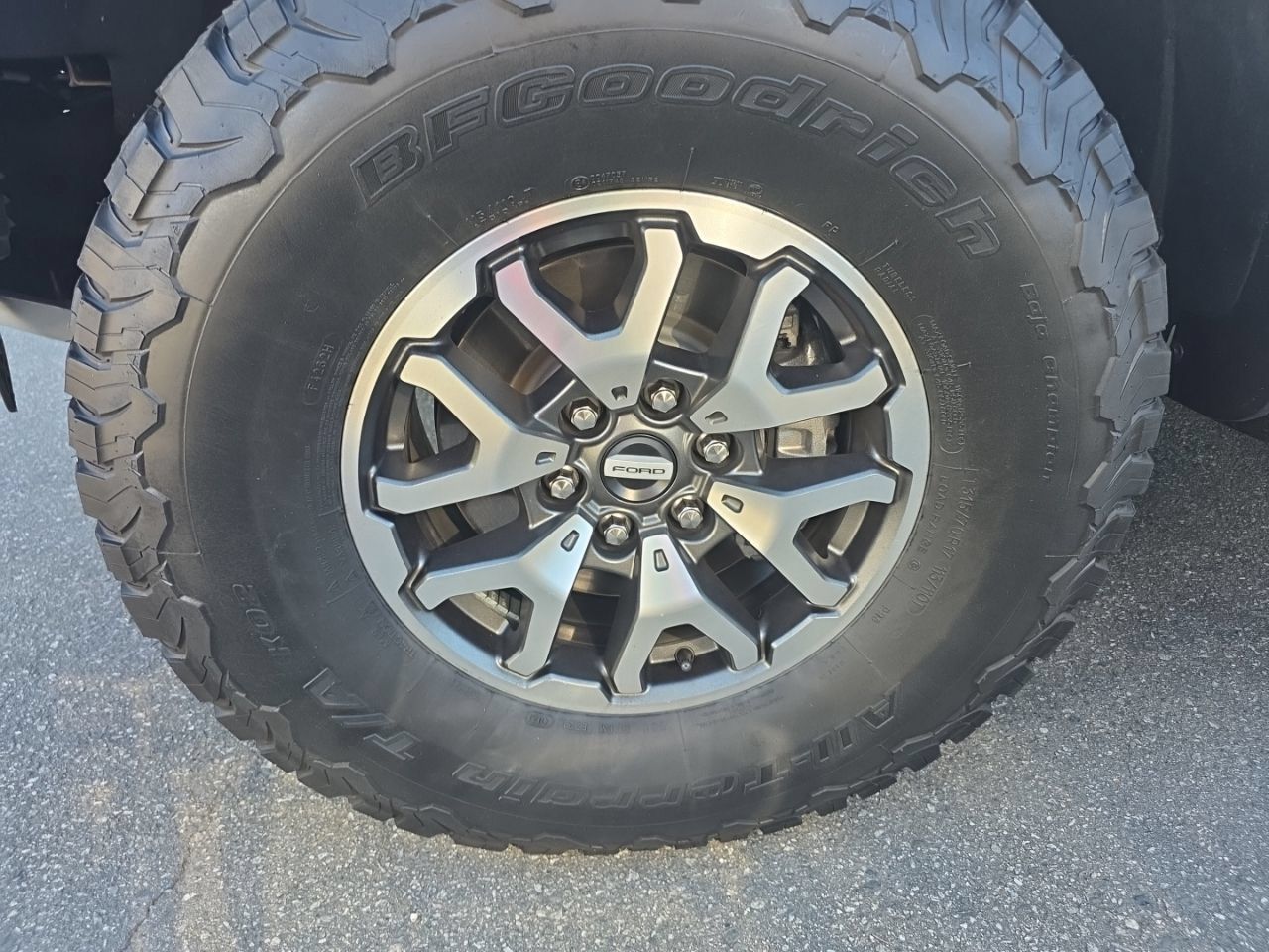 Used 2021 Ford F150 Raptor w/ Equipment Group 801A High AWD/4WD image 4