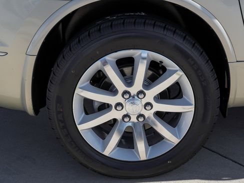 Used 2017 Buick Enclave Premium w/ Trailering Package AWD/4WD image 11