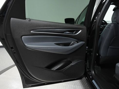 Used 2024 Buick Enclave Essence w/ Experience Buick Package image 21