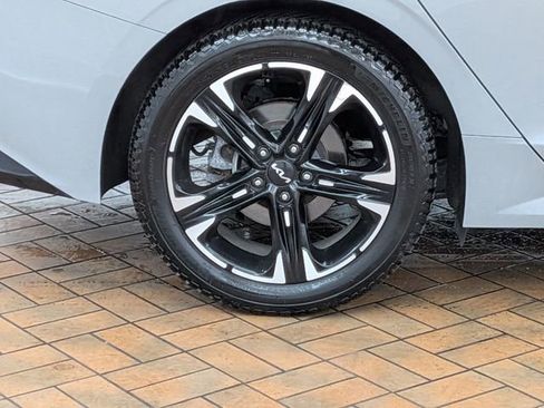 Used 2022 Kia K5 GT-Line w/ GT-Line FWD Premium Package image 10