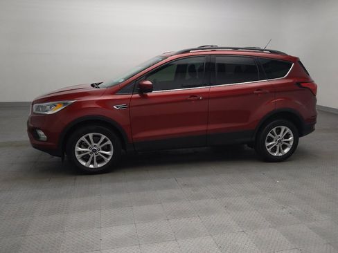 Used 2019 Ford Escape SEL AWD/4WD image 2