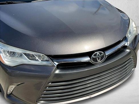Used 2017 Toyota Camry XLE FWD image 26