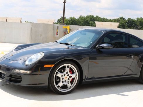 Used 2007 Porsche 911 Carrera S RWD image 8