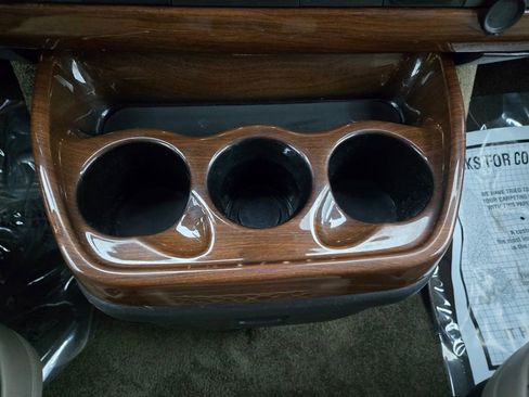 Used 2020 GMC Savana 2500 Extended w/ Enhanced Convenience Package image 29