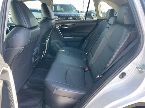 Used 2023 Toyota RAV4 XLE Premium AWD/4WD image 8