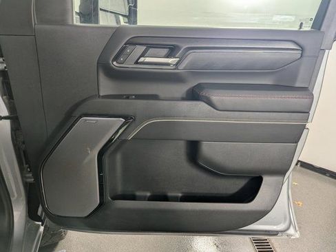 Used 2025 GMC Sierra 2500 AT4X image 22