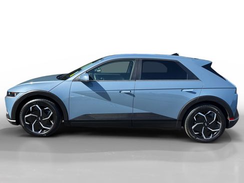 Certified 2024 Hyundai Ioniq 5 SEL RWD image 2