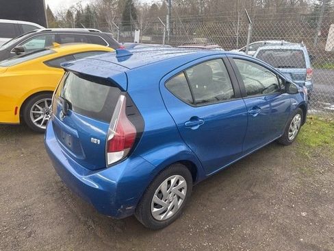Used 2015 Toyota Prius C Four image 3