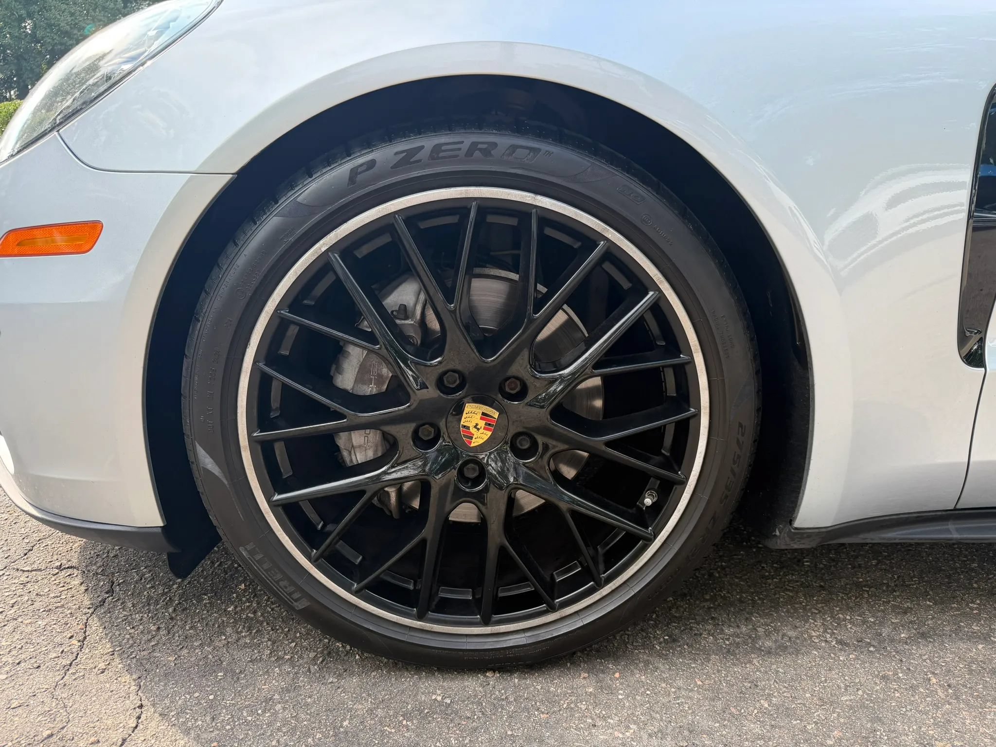 Used 2018 Porsche Panamera 4 AWD/4WD image 42