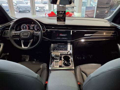 New 2026 Audi Q8 Premium image 6