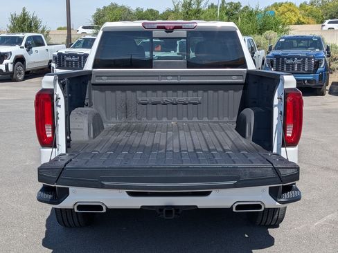 Certified 2023 GMC Sierra 1500 Denali w/ Denali Reserve Package AWD/4WD image 32