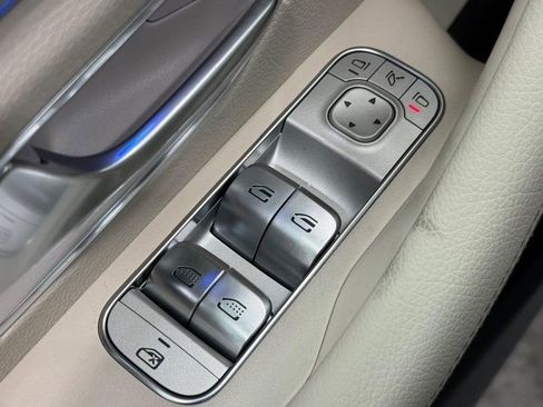 New 2026 Mercedes-Benz GLE 450 GLE 450 image 17