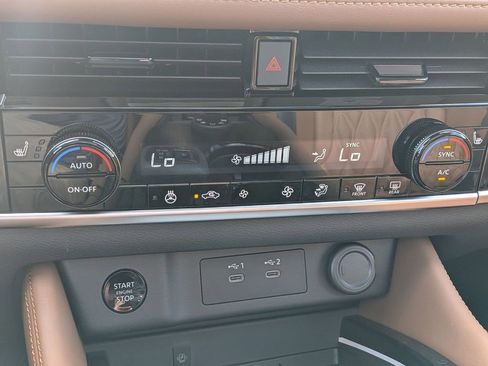 New 2026 Nissan Rogue Platinum image 19