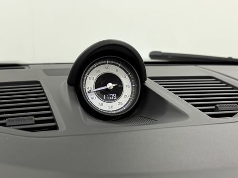 Certified 2022 Porsche 911 Turbo image 54