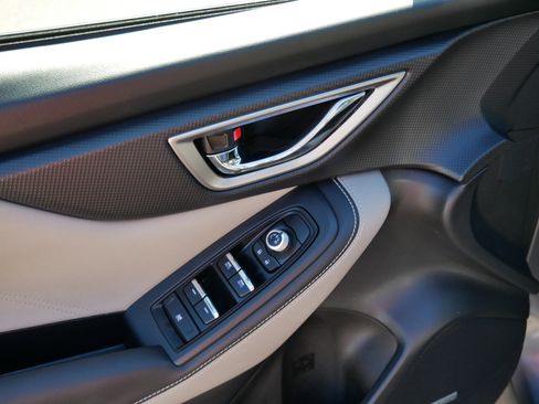 Used 2023 Subaru Forester Limited image 20