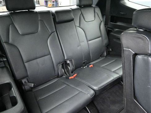 Used 2022 Kia Telluride EX image 9