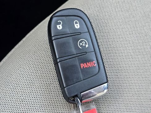 Used 2018 Jeep Renegade Sport w/ Power & Air Group image 30