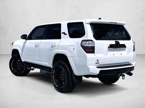 Used 2021 Toyota 4Runner TRD Off-Road Premium w/ Moonroof Package AWD/4WD image 13