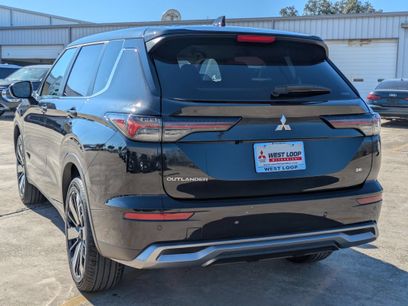 New 2026 Mitsubishi Outlander SE