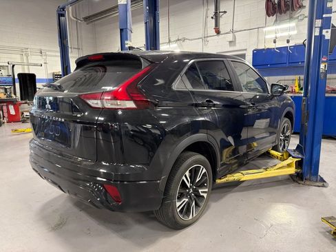 Used 2024 Mitsubishi Eclipse Cross SE AWD/4WD image 3