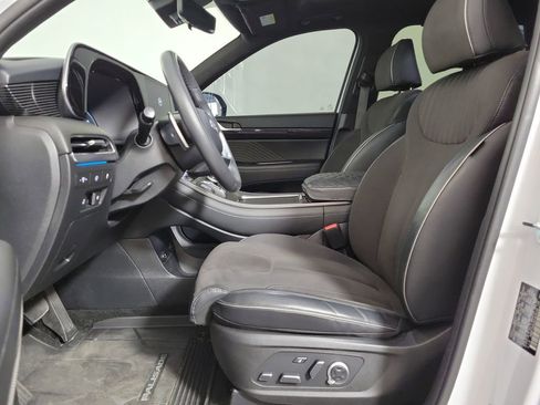 Used 2025 Hyundai Palisade Calligraphy image 10