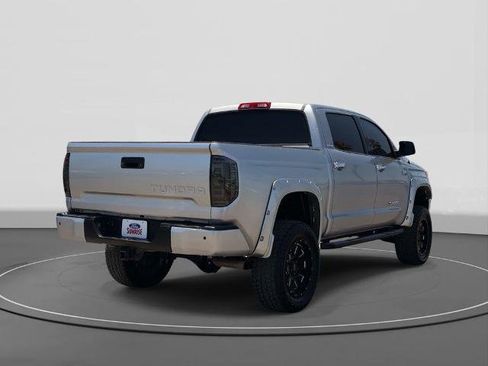 Used 2017 Toyota Tundra Limited w/ Limited Premium Package RWD image 5