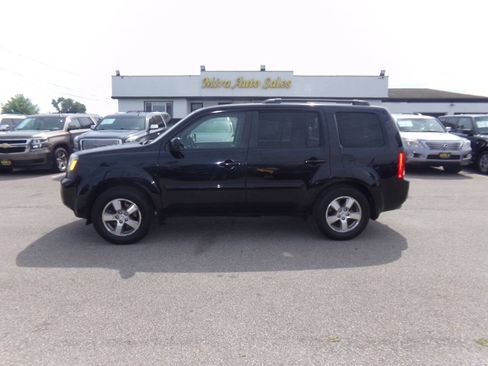Used 2010 Honda Pilot EX-L image 3