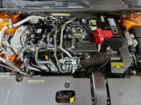 Used 2021 Nissan Sentra SR w/ SR Premium Package FWD image 37