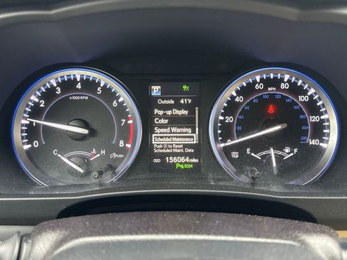 Used 2017 Toyota Highlander Limited image 19