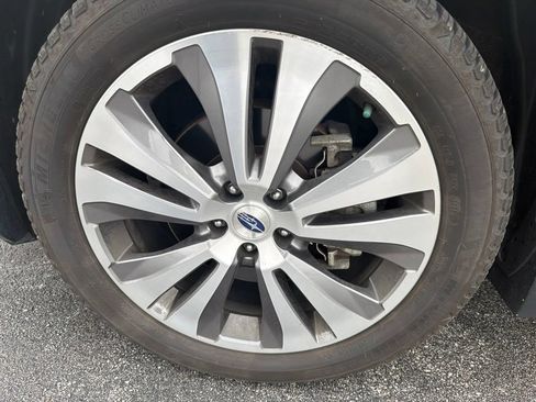 Used 2020 Subaru Ascent Limited w/ Technology Package AWD/4WD image 7