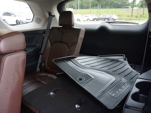 Used 2024 Honda Pilot Elite image 19