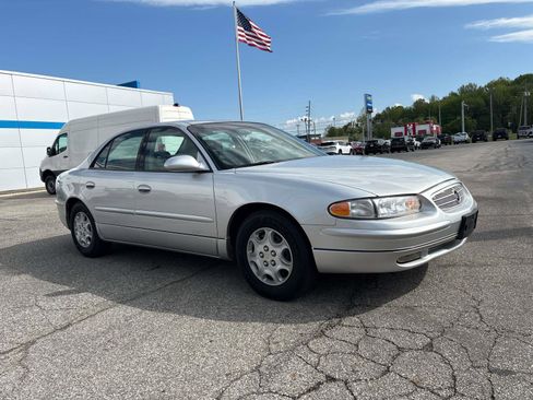 Used 2003 Buick Regal LS w/ LS Luxury Package image 6