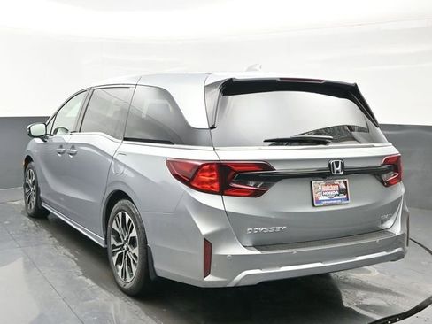 New 2026 Honda Odyssey Elite image 4