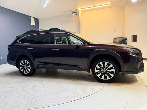Used 2024 Subaru Outback Touring XT AWD/4WD image 7