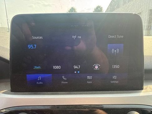 Used 2021 Ford Escape SE w/ Convenience Package AWD/4WD image 2