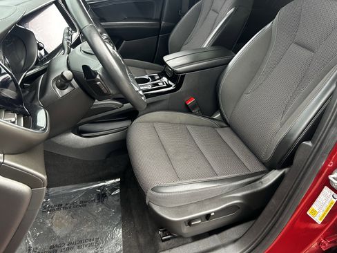 Used 2023 Buick Envision Preferred image 19