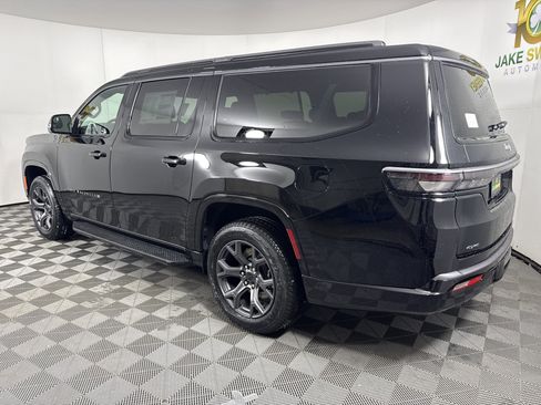 New 2026 Jeep Grand Wagoneer L Limited w/ Convenience Group I AWD/4WD image 6