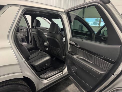 Used 2025 Hyundai Palisade Calligraphy AWD/4WD image 32