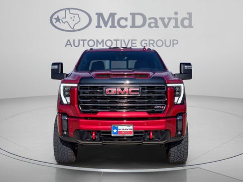 Used 2024 GMC Sierra 2500 AT4 w/ AT4 Premium Plus Package AWD/4WD image 8