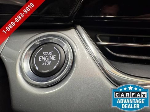 Used 2025 Chevrolet Trax LT FWD image 21