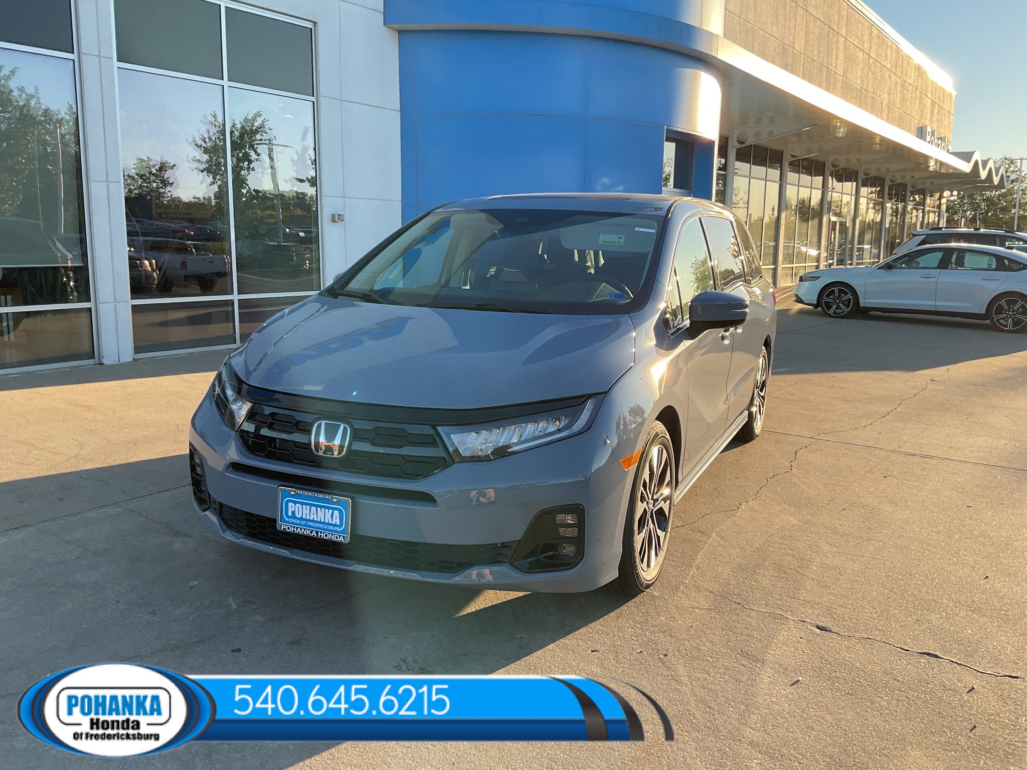 New 2027 Honda Odyssey Elite image 2