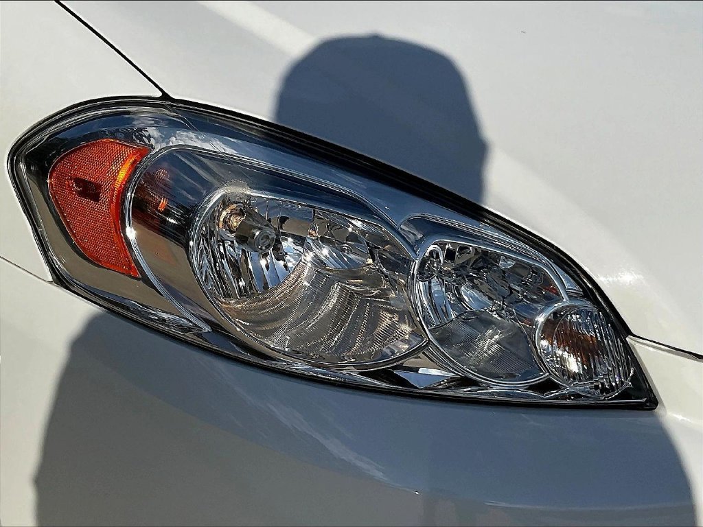 Used 2012 Chevrolet Impala LS FWD image 28