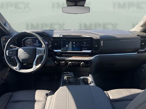 Used 2025 Chevrolet Silverado 1500 LT Trail Boss w/ Convenience Package II image 13