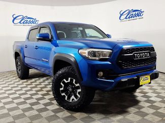 Used 2017 Toyota Tacoma SR AWD/4WD video 1