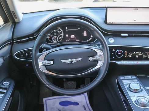 Used 2025 Genesis GV70 2.5T image 19