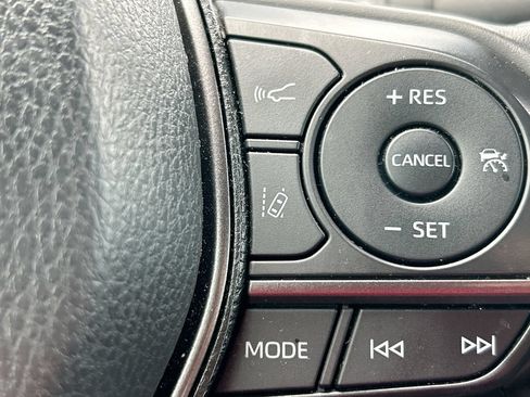 Certified 2024 Toyota Camry SE FWD image 17