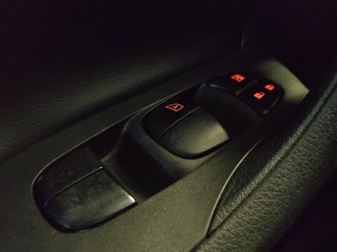 Used 2016 Nissan Altima 2.5 S w/ Power Driver Seat Package FWD image 27