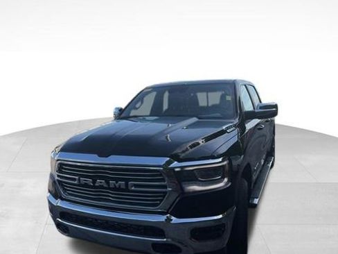 Used 2023 RAM 1500 Laramie AWD/4WD image 1
